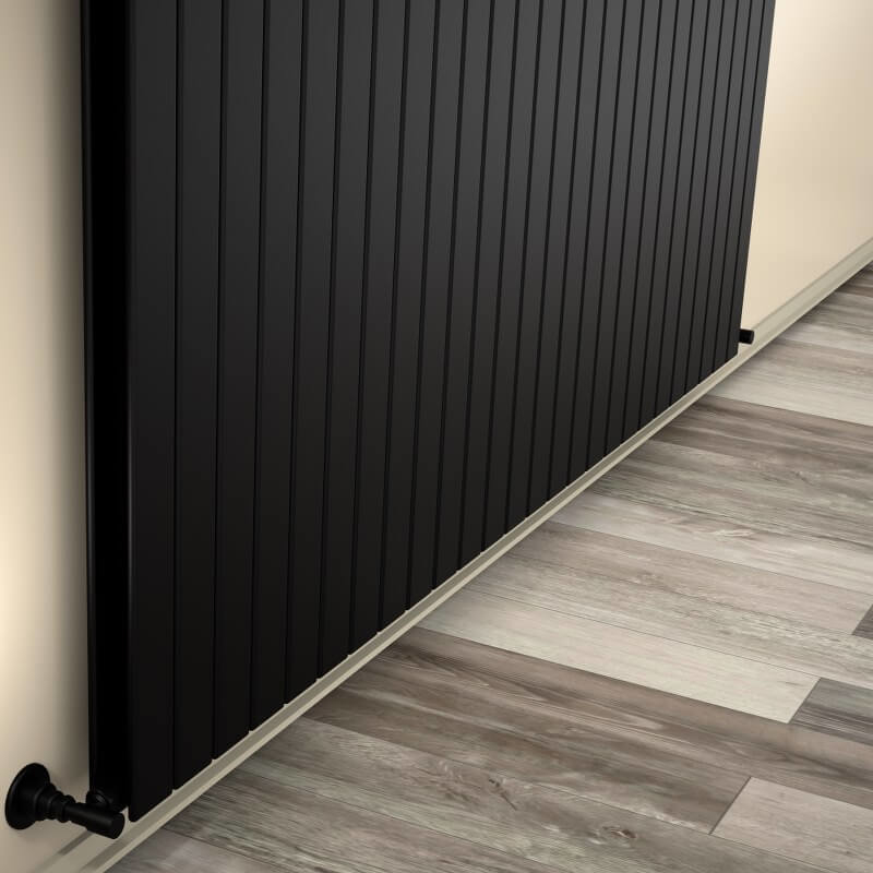 Tip 20V Dekoratif Radyatör 500x1920 Siyah