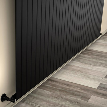 Type 10V Radiateur Décoratif 400x2438 Noir mat